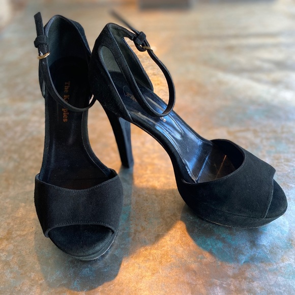 The Kooples Black 4 inch Platforms Size 36. - Picture 2 of 4